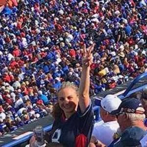 Meet your Posher, Dana